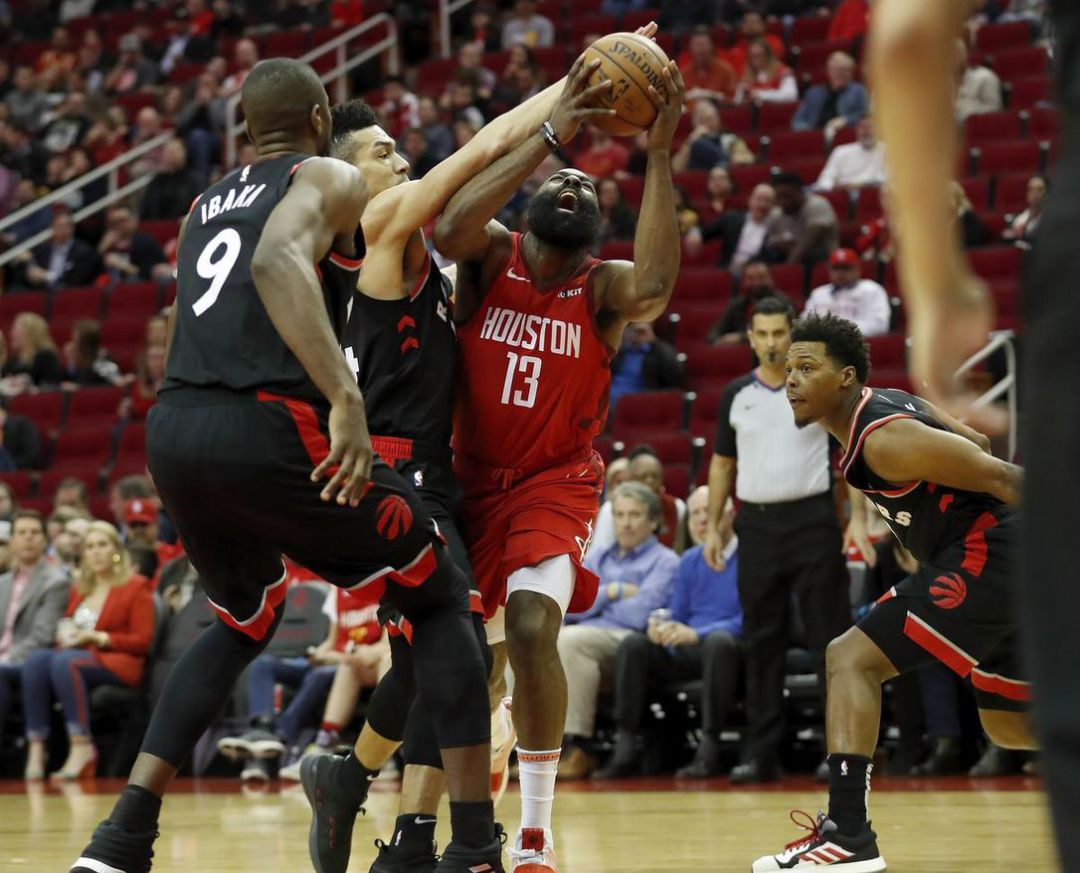 Kaiyun官网关于清晨NBA常规赛传出新动向，尤文图斯防线松动，管理层表态——悬念犹存，临场指挥获称赞的信息